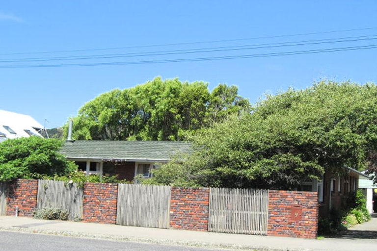 Photo of property in 9 Stoke Street, Sumner, Christchurch, 8081