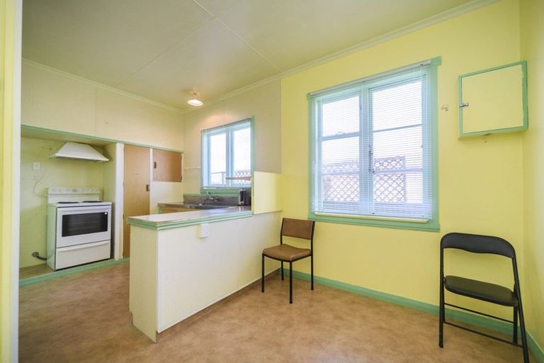 Photo of property in 4 Hereford Street, West End, Palmerston North, 4410