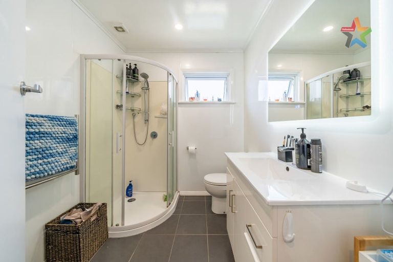 Photo of property in 28 Moohan Street, Wainuiomata, Lower Hutt, 5014