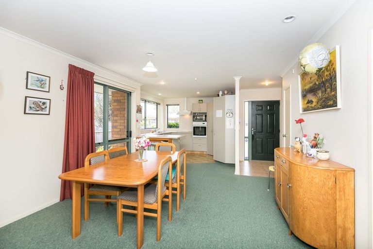 Photo of property in 7 Nobleman Place, Hamilton East, Hamilton, 3216