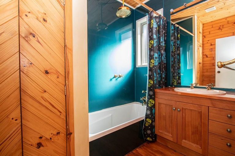 Photo of property in 37 Mahoe Street, Melville, Hamilton, 3206