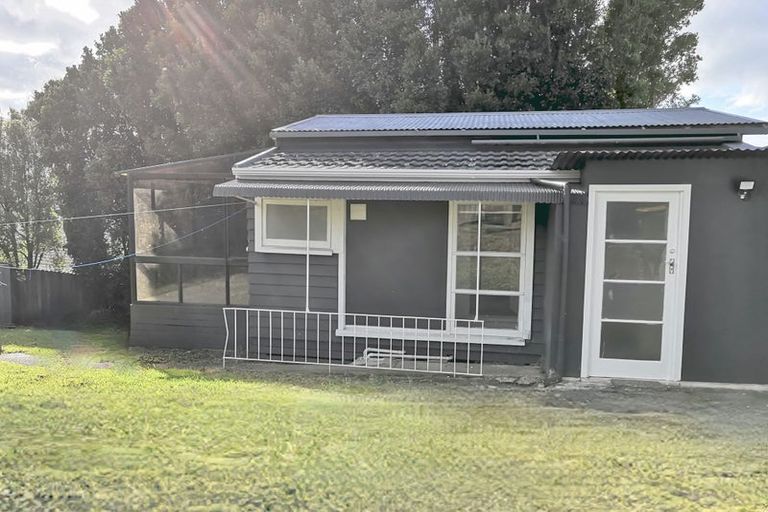 Photo of property in 796 East Coast Road, Oteha, Auckland, 0630