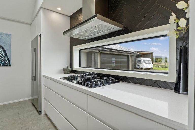 Photo of property in 9 Oriwa Lane, Levin, 5571