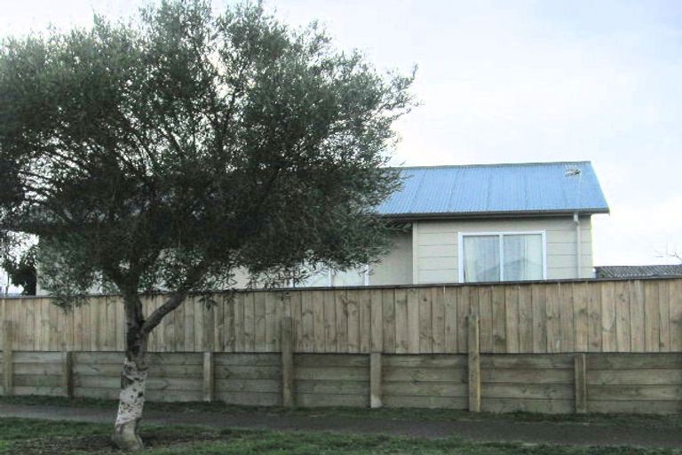 Photo of property in 1 Kilkee Terrace, Flaxmere, Hastings, 4120