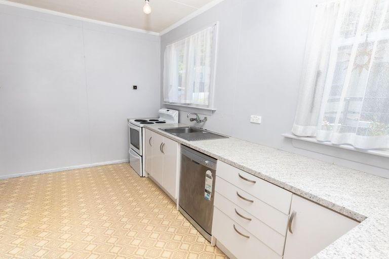 Photo of property in 20 Ashmore Avenue, Cobden, Greymouth, 7802