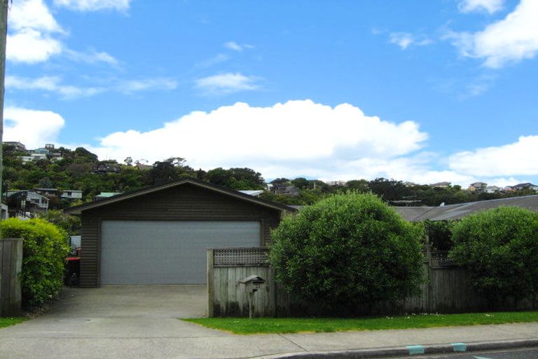 Photo of property in 24 Capitol Road, Matakatia, Whangaparaoa, 0930