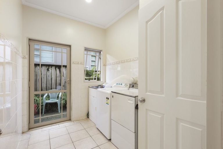 Photo of property in 25 Roderick Place, Rototuna, Hamilton, 3210