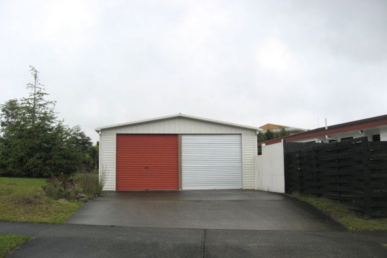 Photo of property in 1 Bloomfield Place, Onerahi, Whangarei, 0110