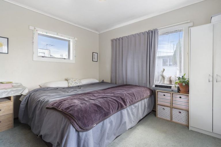 Photo of property in 83 Settlement Road, Papakura, 2110