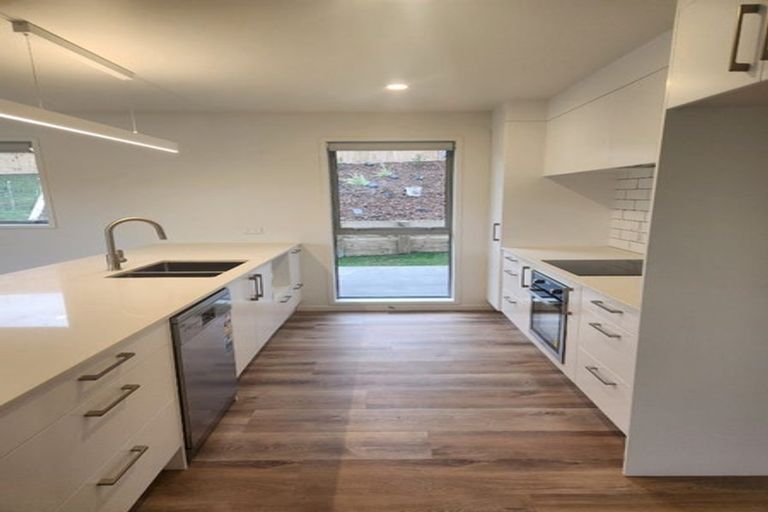 Photo of property in 1 Monterey Rise, Te Kamo, 0112