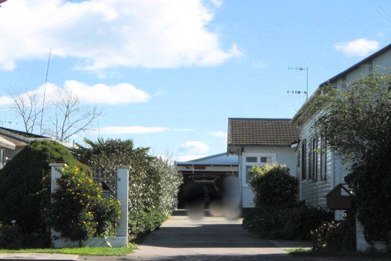 Photo of property in 1/146 Main Rd Clive, Clive, 4102