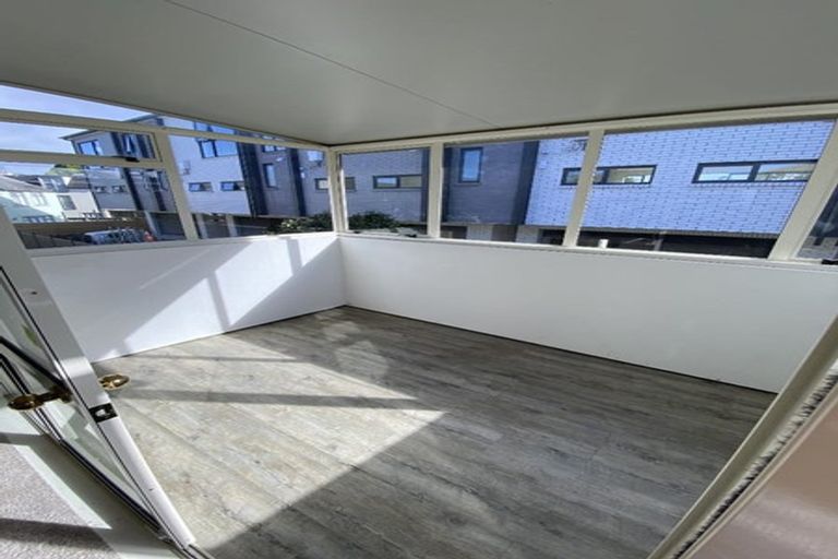 Photo of property in 9 Dunkerron Avenue, Epsom, Auckland, 1051