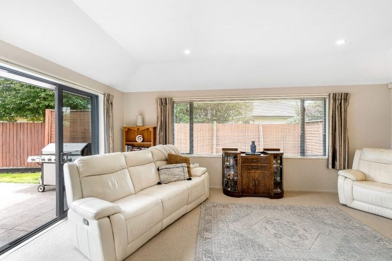 Photo of property in 18 Vasari Grange, Rolleston, 7614