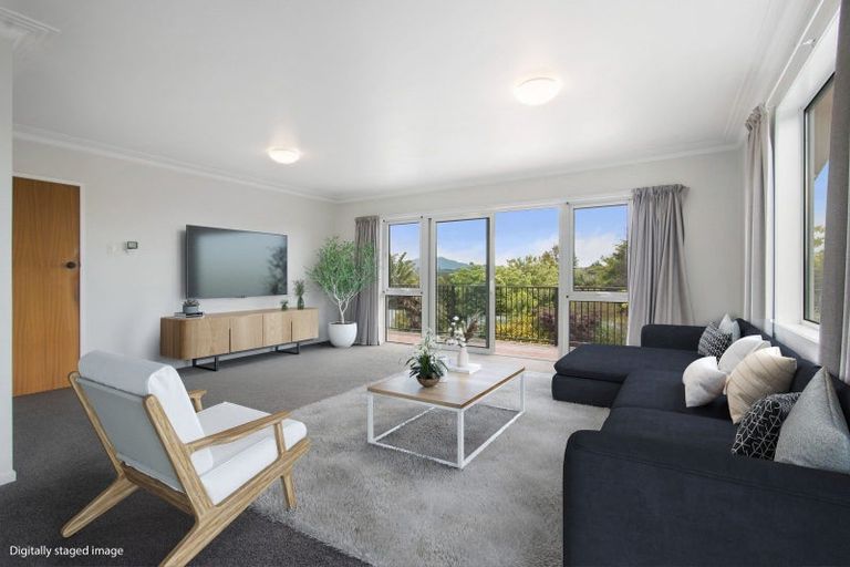 Photo of property in 19 Binnie Road, Katikati, 3129