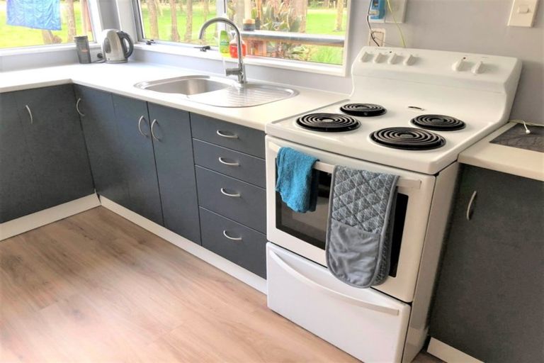 Photo of property in 80 Lethbridge Road, Otaki, 5581