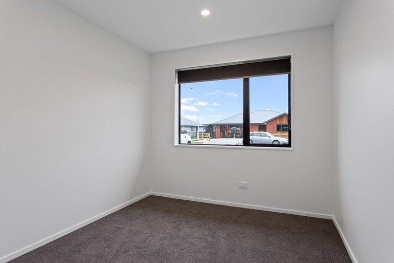 Photo of property in 7 Deans Place, Amberley, 7410