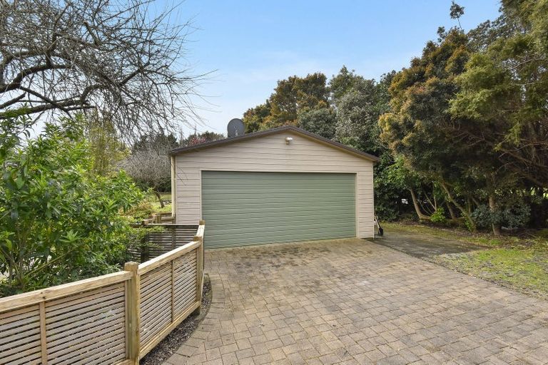 Photo of property in 30 Everlea Place, Alfriston, Auckland, 2105
