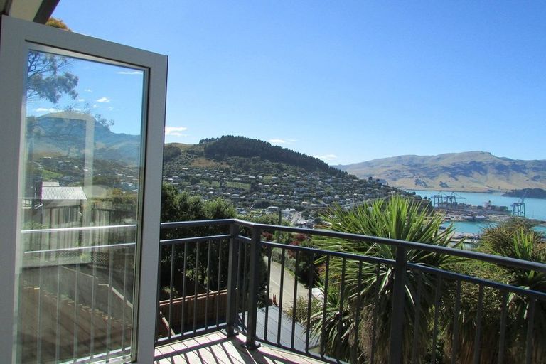 Photo of property in 4e Harmans Road, Lyttelton, 8082
