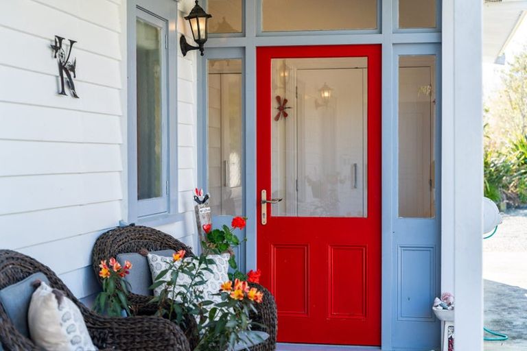 Photo of property in 956 Oneriri Road, Kaiwaka, 0573