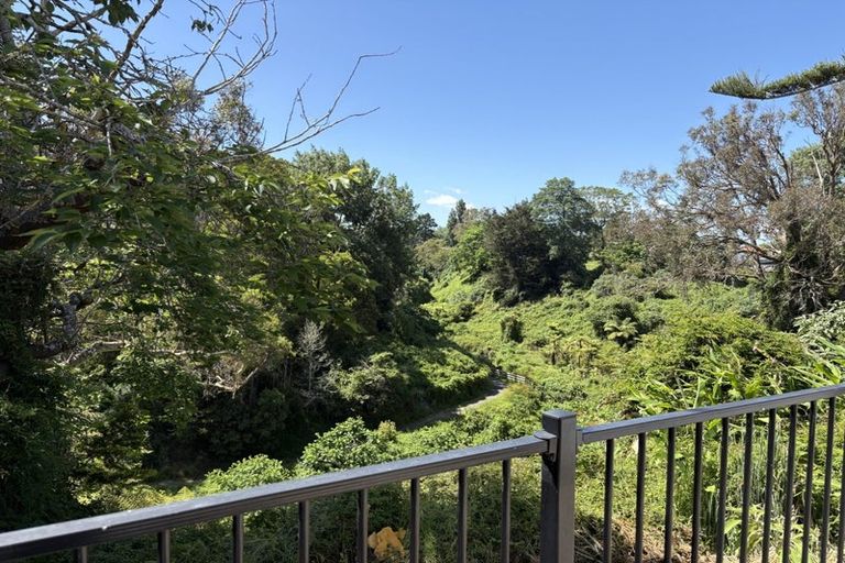 Photo of property in 20 Stokes Crescent, Maeroa, Hamilton, 3200