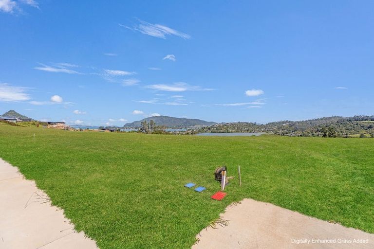 Photo of property in 35 Azimuth Road, Tairua, 3508