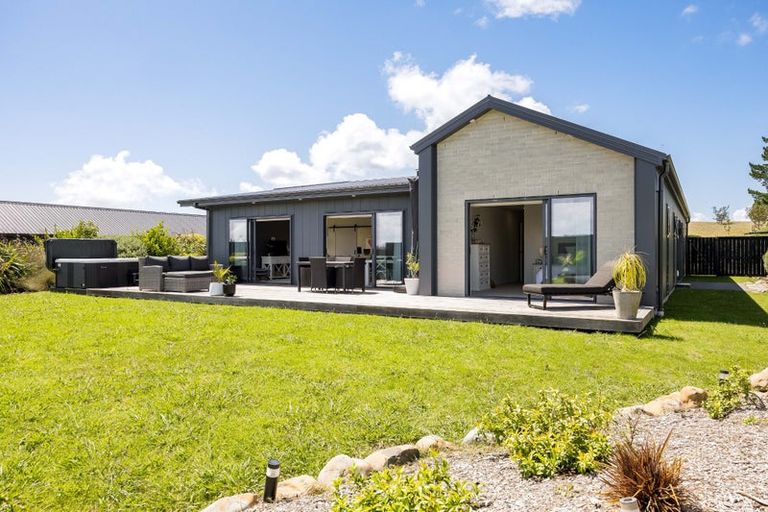 Photo of property in 9 Johnson Place, Stillwater, Silverdale, 0993