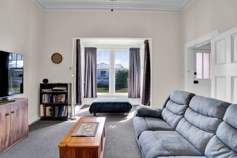 Photo of property in 120 Manawapou Road, Hawera, 4610