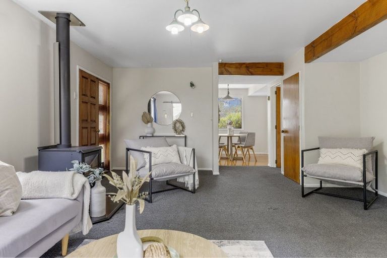 Photo of property in 53 Grace Crescent, Richmond Heights, Taupo, 3330