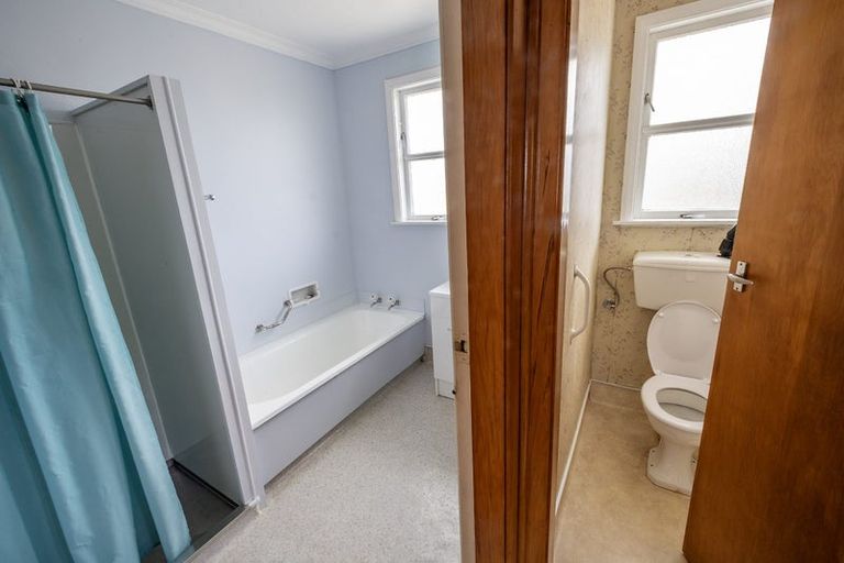 Photo of property in 115 Bartholomew Road, Levin, 5510