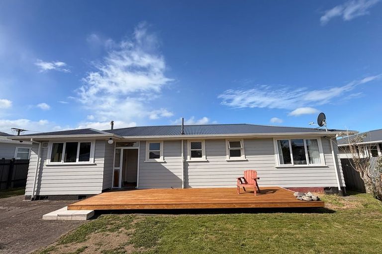 Photo of property in 14 William Benton Street, Featherston, 5710