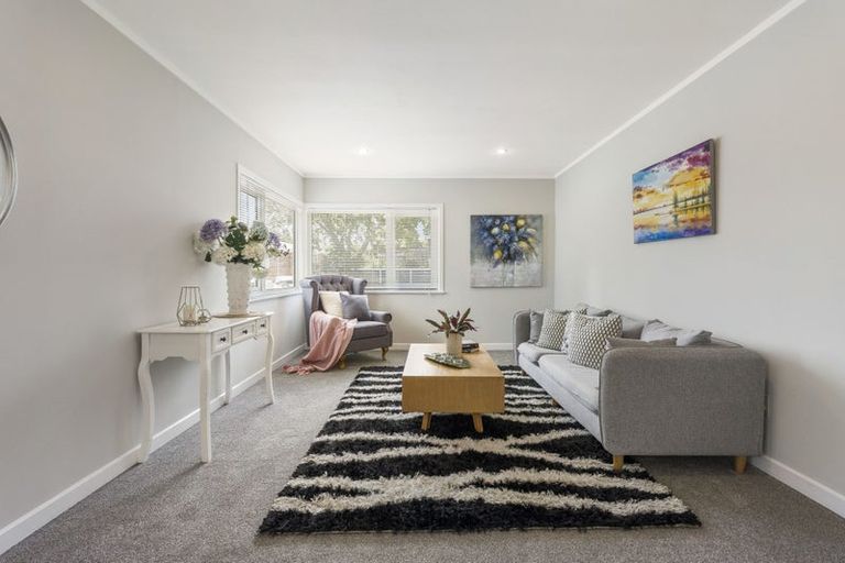 Photo of property in 38 Paramu Avenue, Birkdale, Auckland, 0626