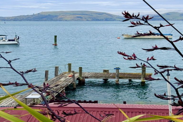 Photo of property in 1 Aramoana Road, Careys Bay, Port Chalmers, 9082