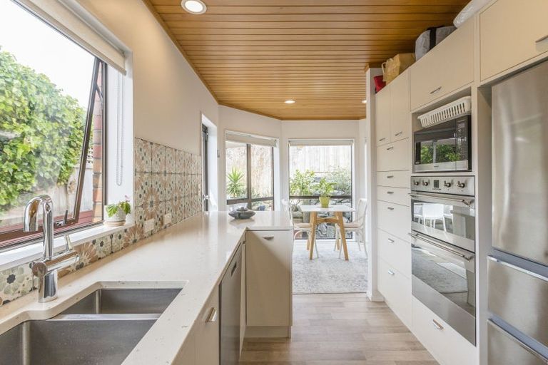 Photo of property in 3b Mannson Lane, Paraparaumu Beach, Paraparaumu, 5032