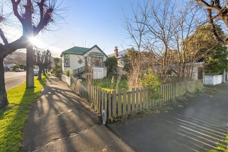 Photo of property in 44 Law Street, Caversham, Dunedin, 9012