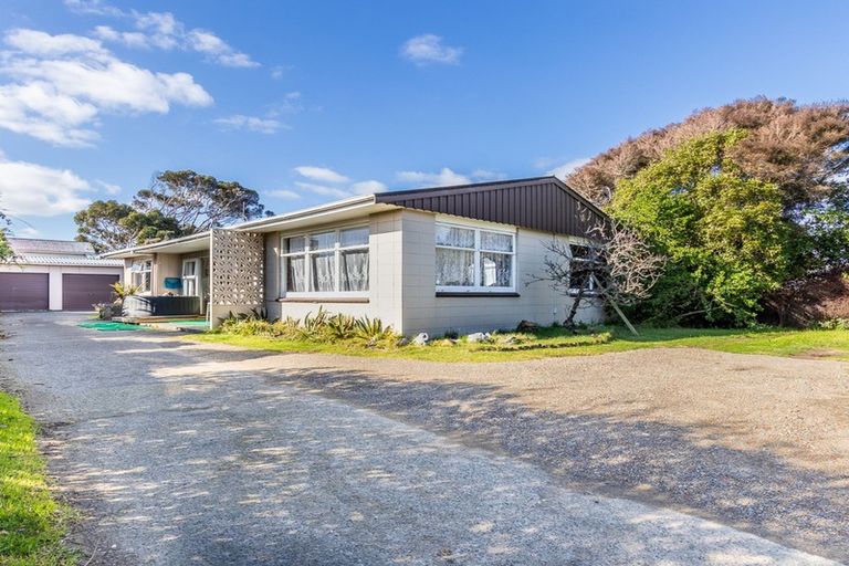 Photo of property in 53 Toru Road, Paraparaumu Beach, Paraparaumu, 5032