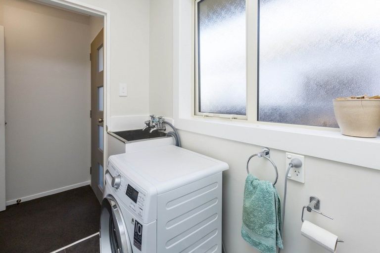 Photo of property in 4/12 Wilford Street, Wallaceville, Upper Hutt, 5018