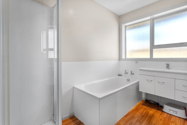 Photo of property in 1/7 Curletts Road, Sockburn, Christchurch, 8042