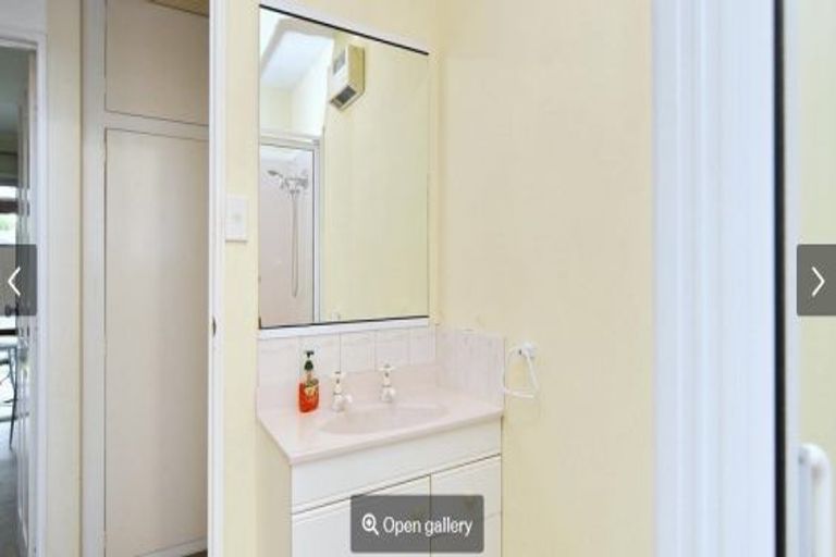 Photo of property in 1/10 Rachel Place, Avonhead, Christchurch, 8042