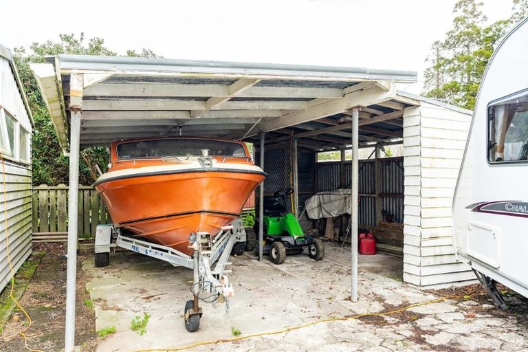 Photo of property in 34 Shoemaker Road, Waipu, 0510