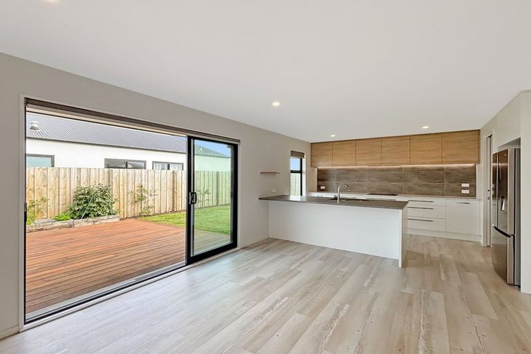 Photo of property in 14 Dalness Crescent, Halswell, Christchurch, 8025