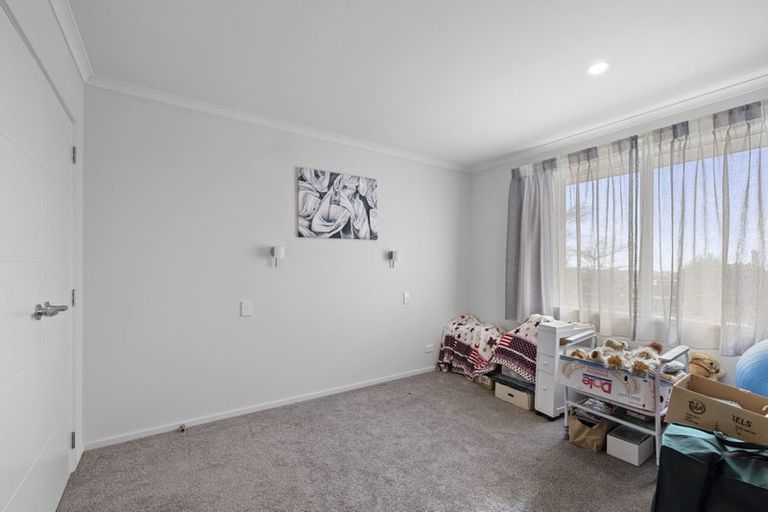 Photo of property in 476 Mangorei Road, Highlands Park, New Plymouth, 4312