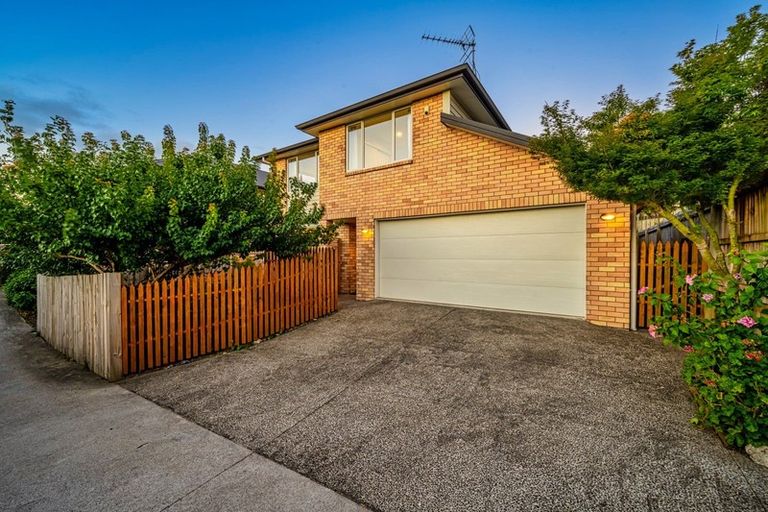 Photo of property in 42a Moore Street, Howick, Auckland, 2014