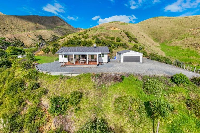 Photo of property in 1441 Marokopa Road, Marokopa, Te Kuiti, 3988