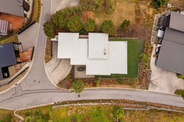 Photo of property in 13 Haines Way, Arthurs Point, Queenstown, 9371