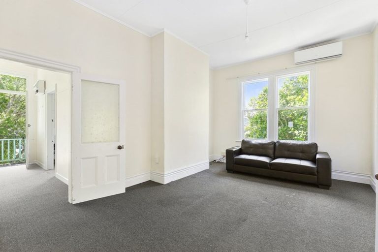 Photo of property in 209 Aro Street, Aro Valley, Wellington, 6021