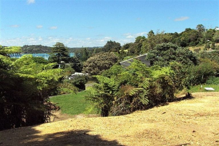 Photo of property in 25 Pomare Road, Russell, 0202