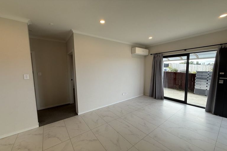 Photo of property in 17 Arahi Place, Rototuna North, Hamilton, 3210