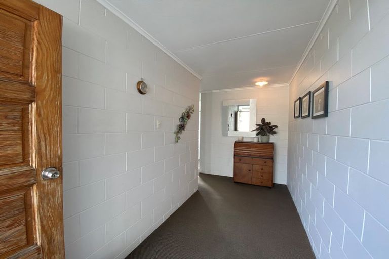 Photo of property in 1 Sarten Street, Waitara, 4320