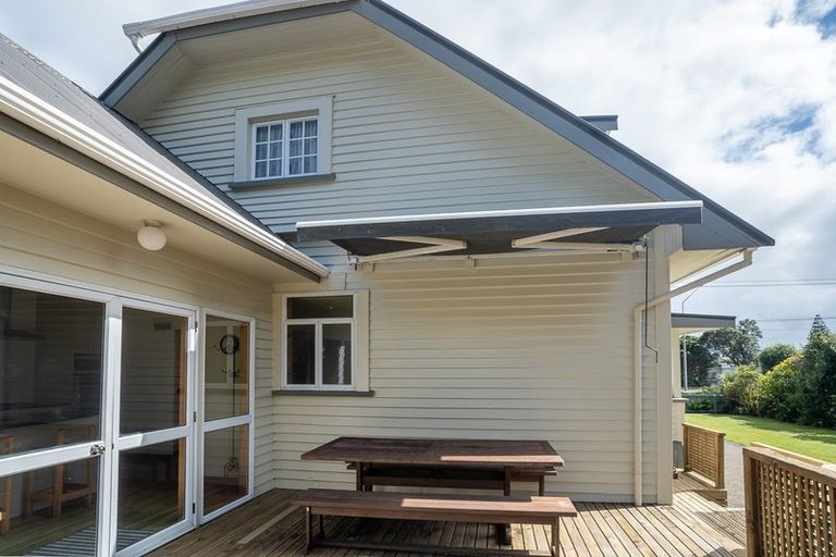Photo of property in 53 Main South Road, Karoro, Greymouth, 7805
