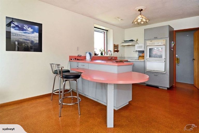 Photo of property in 9 Torvill And Dean Lane, Cashmere, Christchurch, 8022